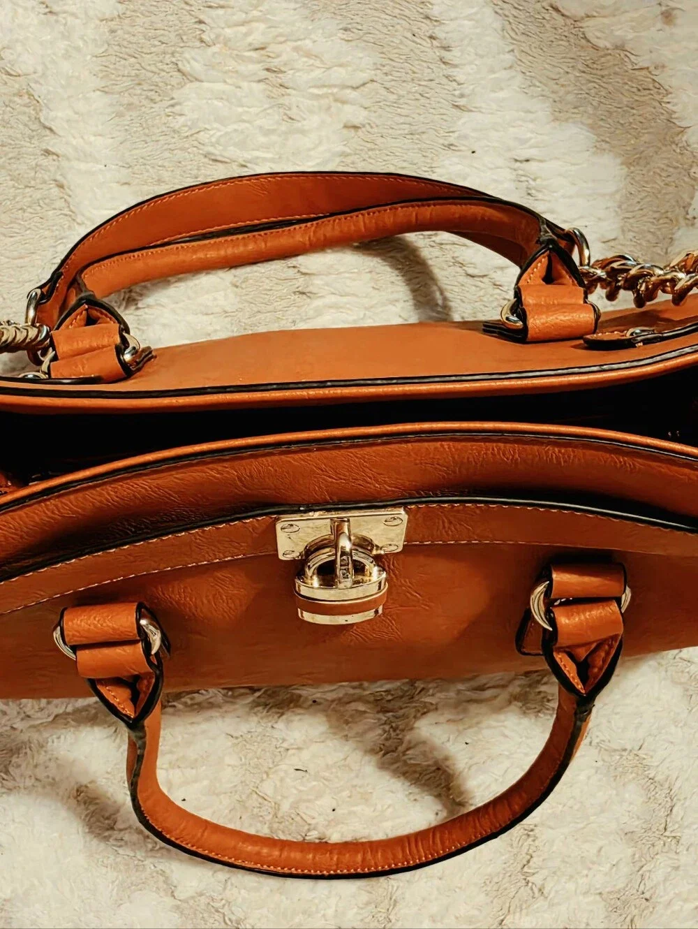 NWT Charming Charlie Pumpkin-Tangerine Orange Padlock Satchel – Pristine!